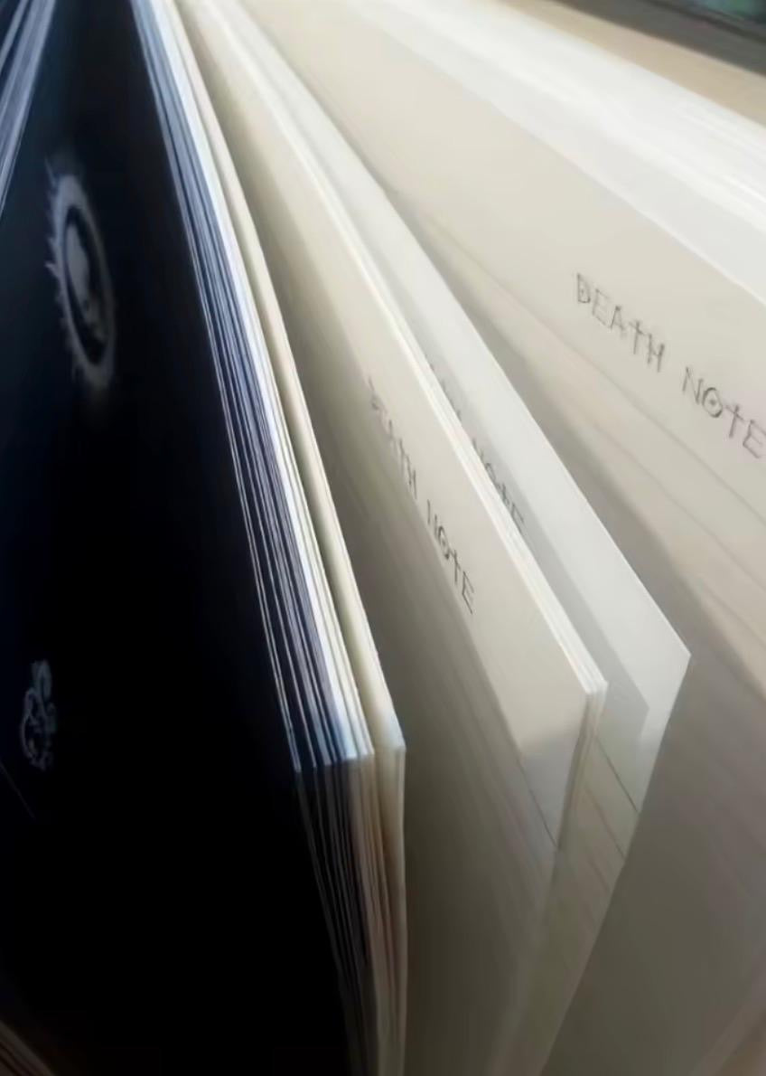 Death Note – Quaderno Replica con Piuma + Segnalibro (Set Anime)