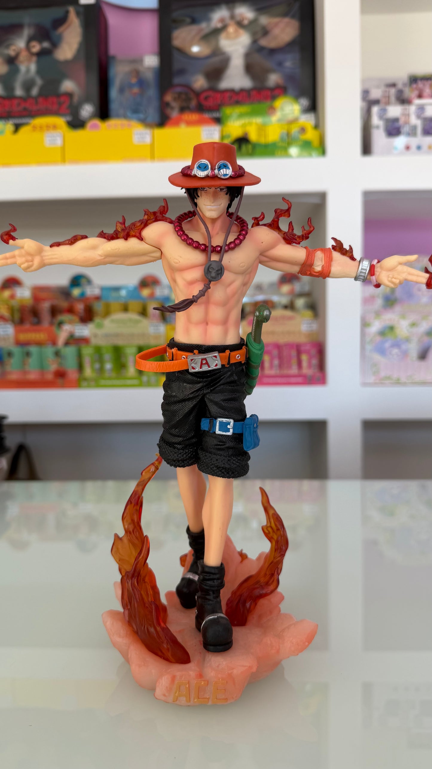 One Piece – Portgas D. Ace Figure Deluxe LED 28 cm | Statua Anime da Collezione