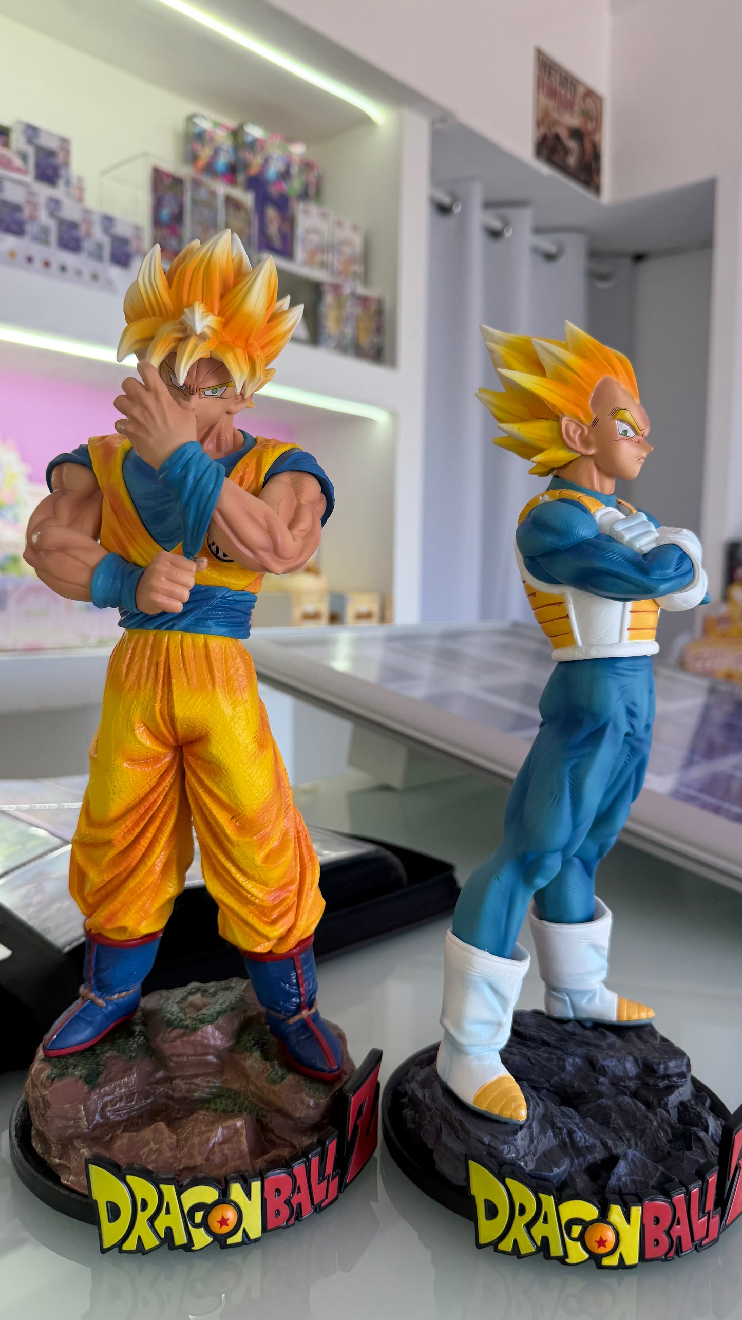 Goku & Vegeta Super Saiyan – Dragon Ball Z – Set statue da collezione (2 pezzi) 33 cm + 31 cm
