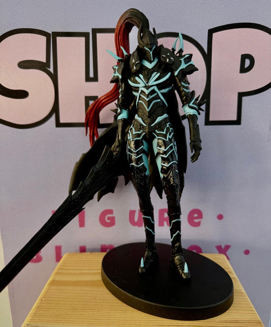 Igris – Cavaliere d’Ombra Risorto (Solo Leveling) – Action Figure 23 cm