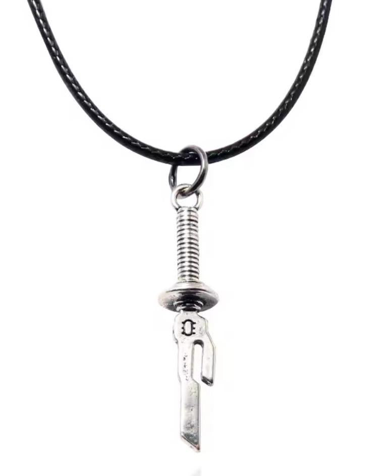 Collana Jujutsu Kaisen – Mini Spada di Toji Fushiguro in Metallo