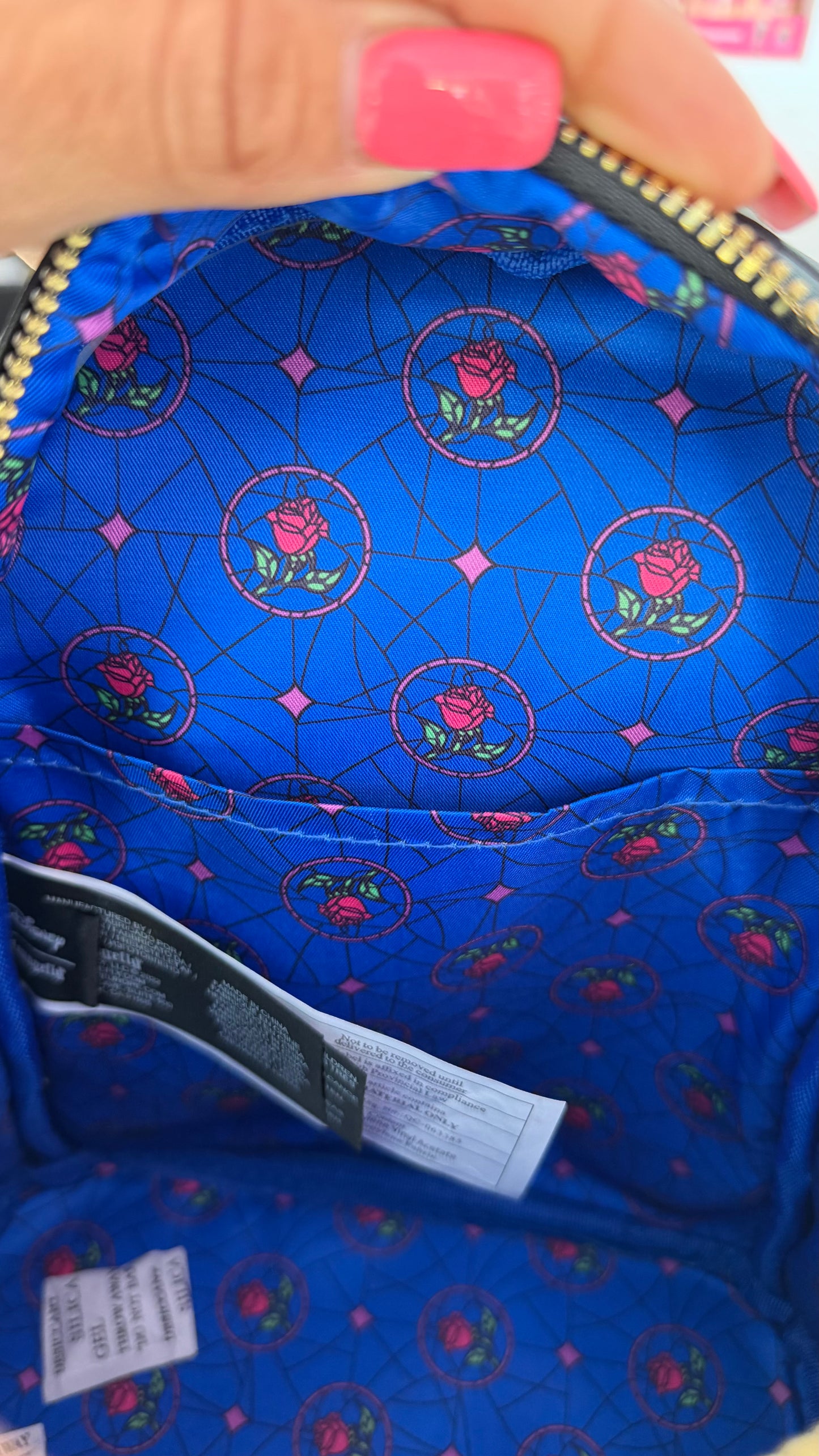 Zaino Mini Loungefly Disney La Bella e la Bestia Vetrata Incantata – Beauty and the Beast Ufficiale