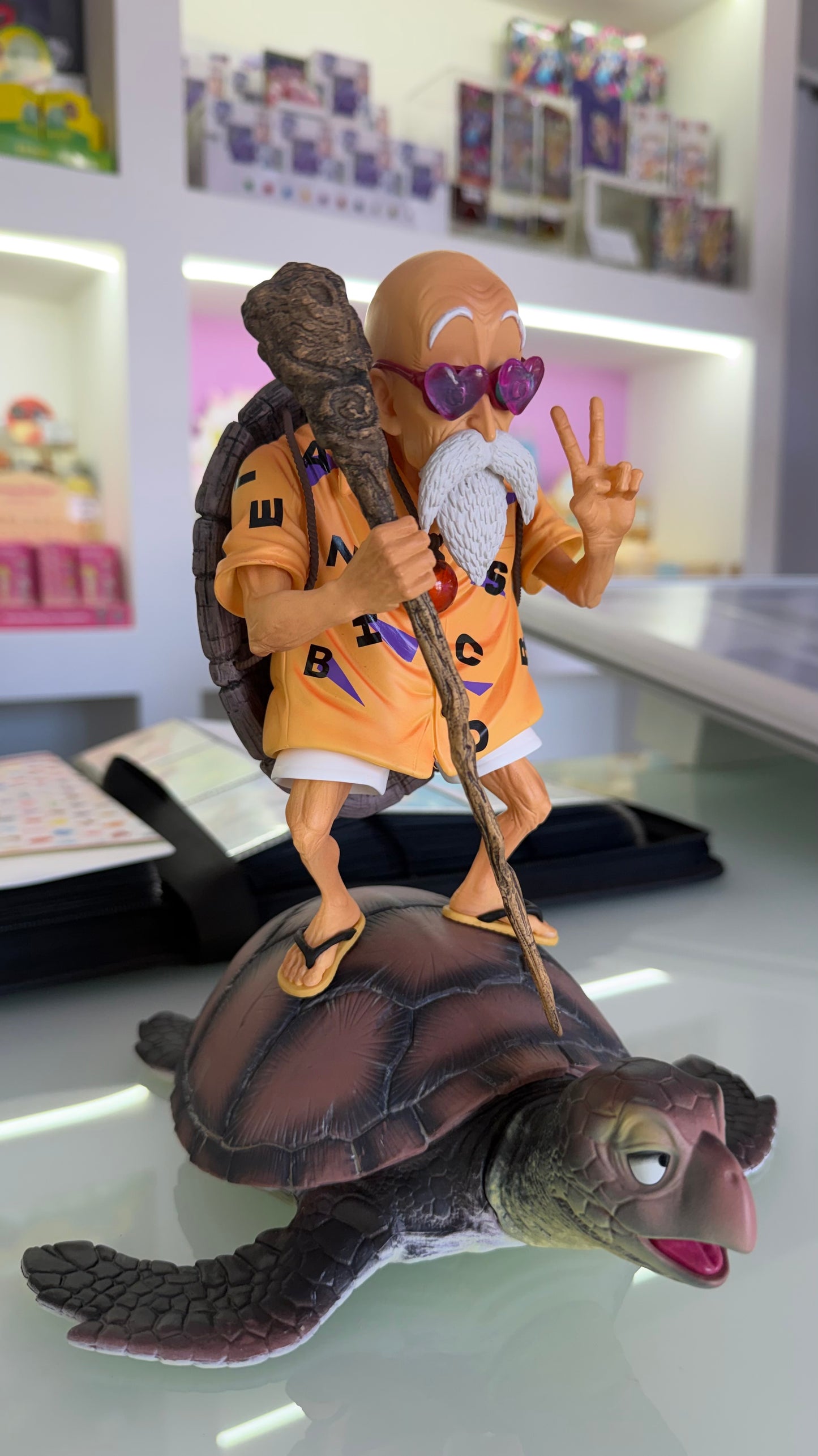 Master Roshi on Turtle – Dragon Ball – Statua da collezione circa 25/26 cm