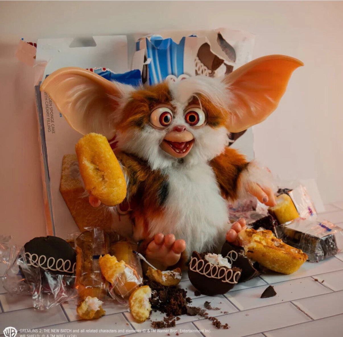 Gremlins 2 – Mogwai Daffy Deluxe Prop Replica | Trick or Treat Studios | Edizione da Collezione Fuori Produzione