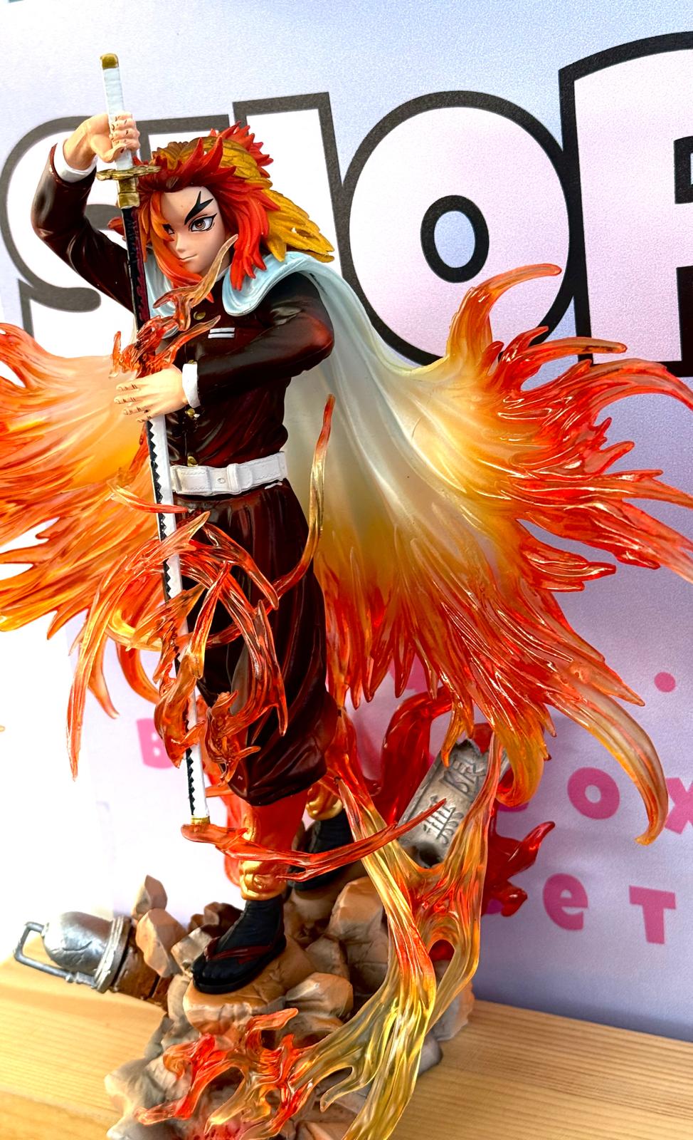 🔥 Demon Slayer – Kyojuro Rengoku Action Figure | Edizione Fiamme