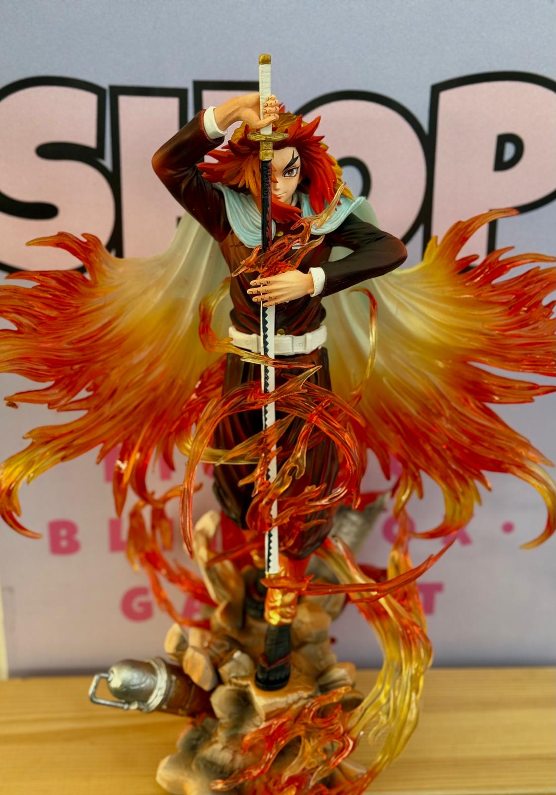 🔥 Demon Slayer – Kyojuro Rengoku Action Figure | Edizione Fiamme